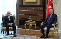 MHP lideri Devlet Bahçeli (solda), Cumhurbaşkanı Recep Tayyip Erdoğan