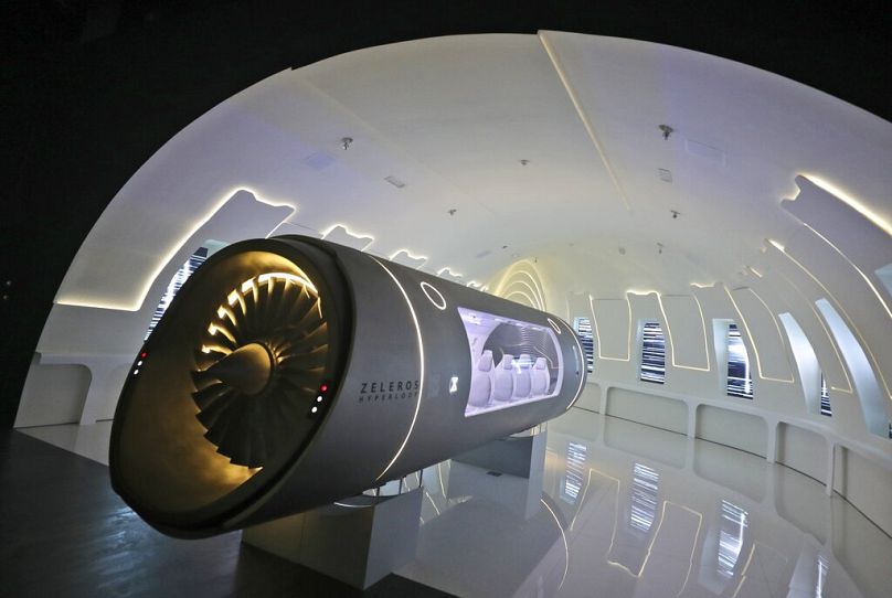 Hyperloop projesi 2021 yılında Birleşik Arap Emirlikleri'nde tanıtılmıştı