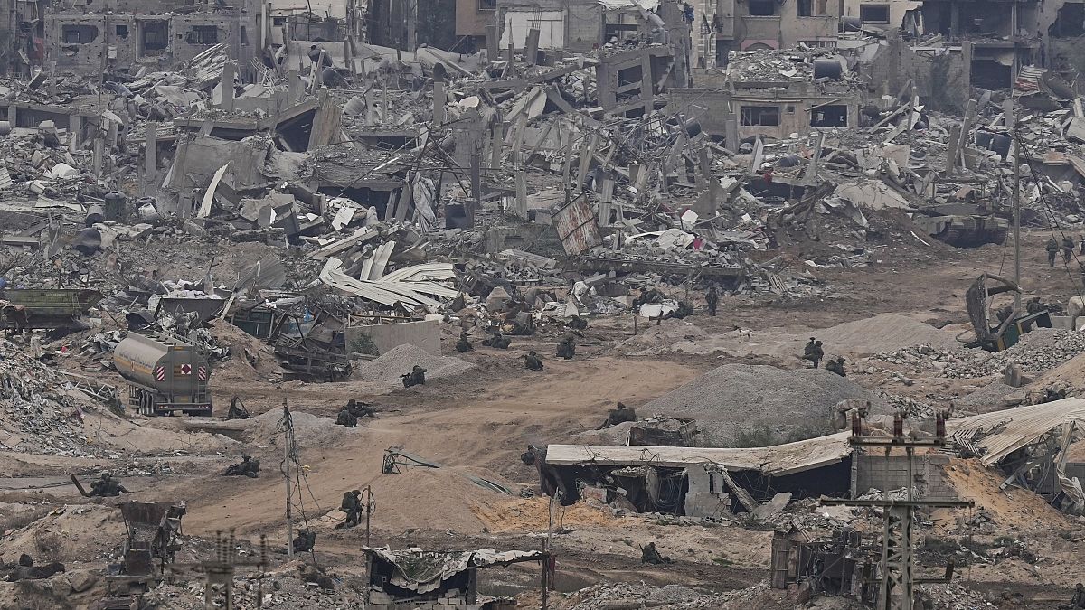 Les combats se poursuivent à Gaza sur fond de critiques à l'égard de la résolution « édulcorée » du Conseil de sécurité de l'ONU.