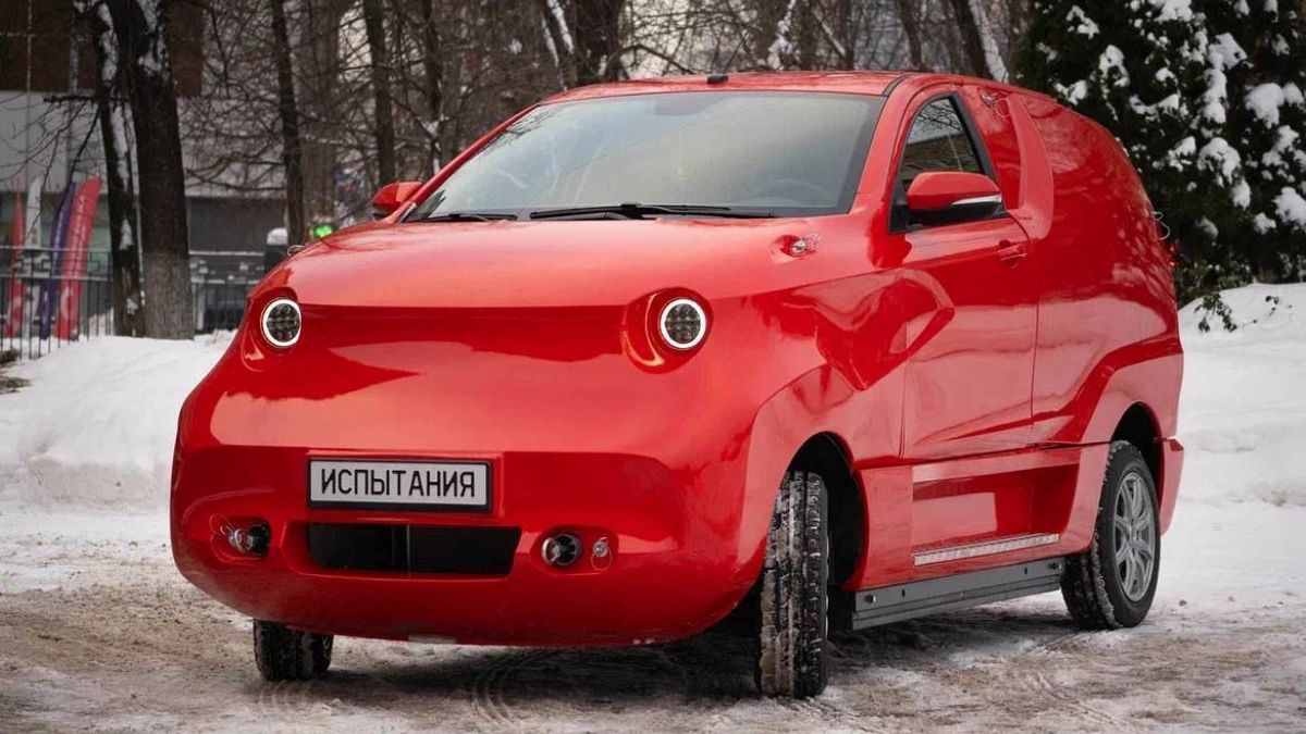 Rusya’nın “Amber” adını verdiği ilk elektrikli otomobili