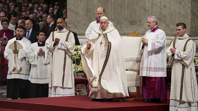 پاپ فرانسیس در مراسم دعای شب کریسمس در واتیکان