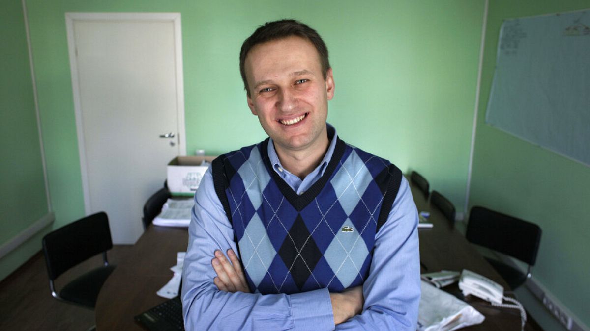 Алексей Навални казва, че „се справя добре“ в арктически затвор със специален режим