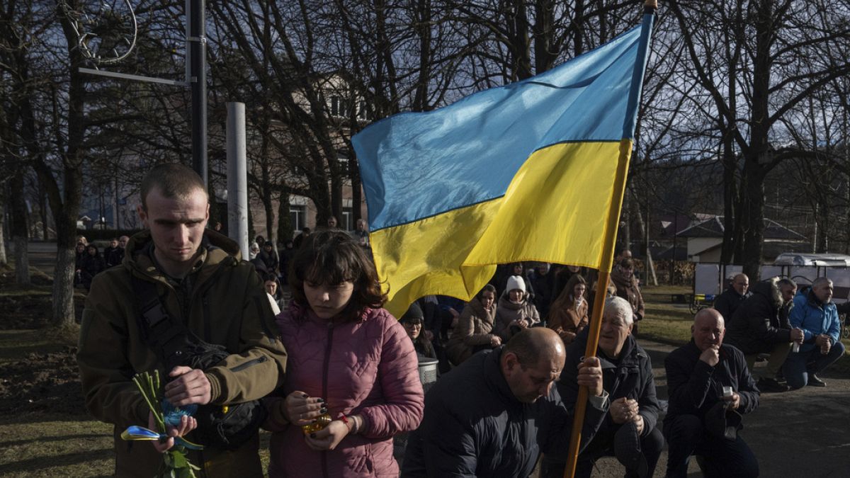 Beisetzung eines Soldaten in Verkhovyna in der Ukraine, 26. 12. 2023 