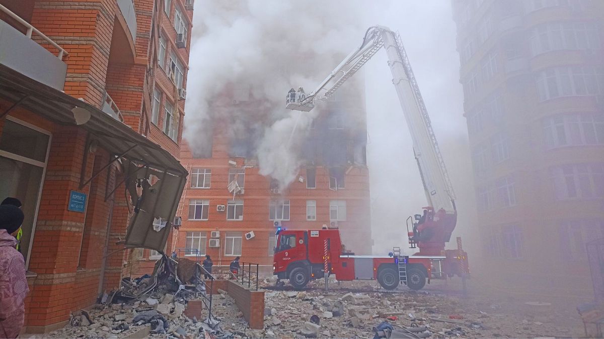 تخریب ساختمان‌های مسکنوی در اودسا در پی حملات موشکی و پهپادی روسیه
