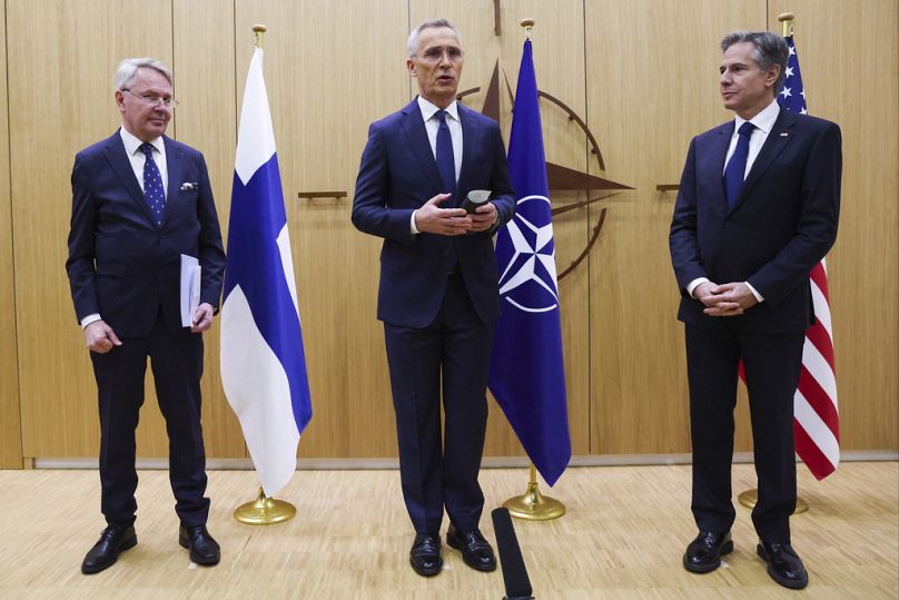 Finlandiya'nın katılımı için yapılan imza töreninde ABD Dışişleri Bakanı Antony Blinken de yer aldı