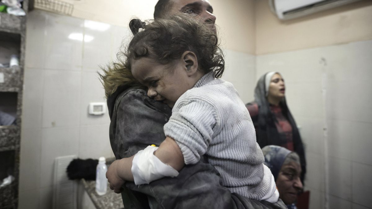 Dal 7 ottobre i bambini uccisi a Gaza sarebbero più di 9mila