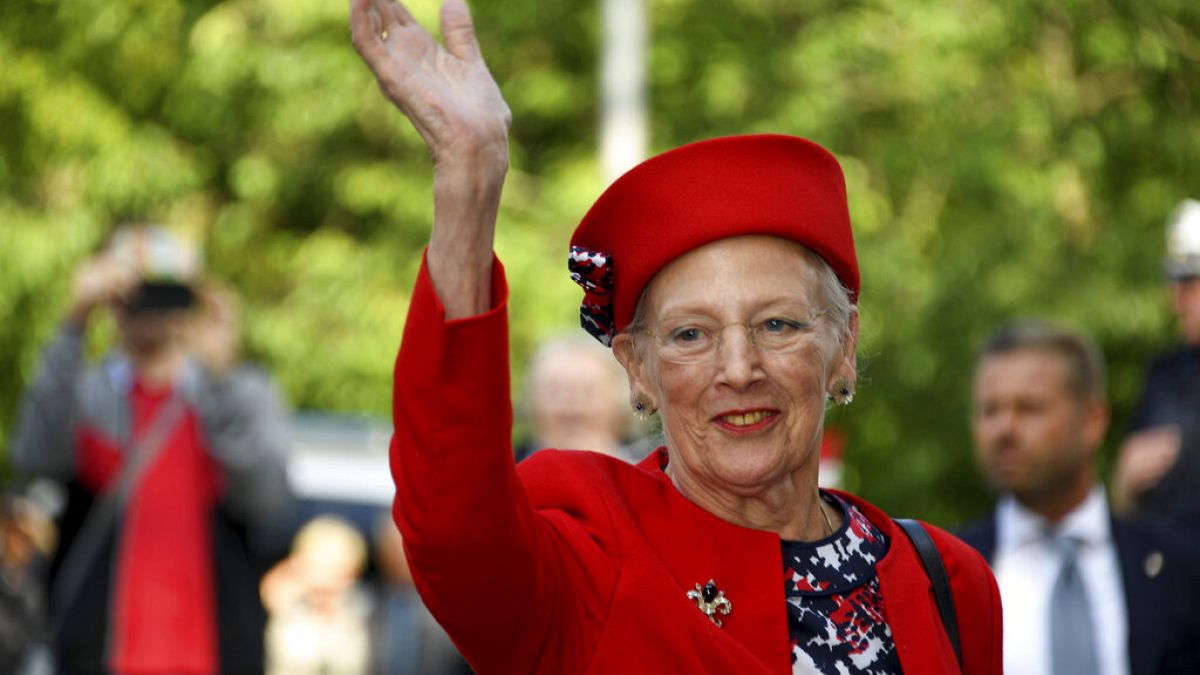 Margrethe dán királynő élő tévéadásban jelentette be lemondását