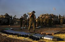 Ataques israelitas em Gaza matam pelo menos 35 pessoas