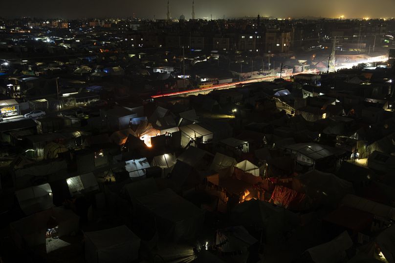 Tendopoli che ospita gli sfollati nell’area di Muwasi