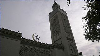 نمای بیرونی مسجد بزرگ پاریس