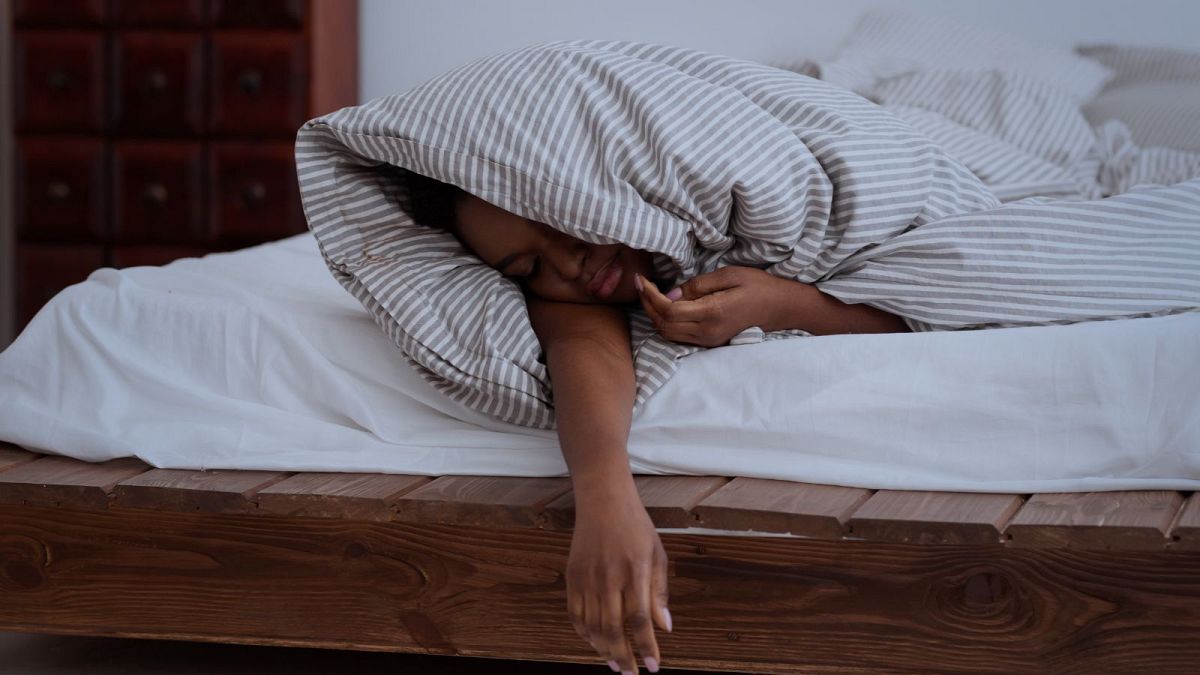 Kesintili uyku, yaşamın ilerleyen dönemlerinde daha kötü bilişsel performansla ilişkilendirildi