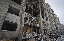 Edificio distrutto dopo l'attacco russo di martedì a Kiev