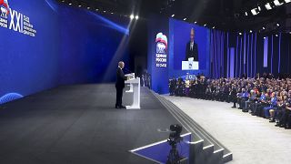 الرئيس الروسي فلاديمير بوتين يلقي خطابا خلال مؤتمر حزب روسيا الموحدة في موسكو. 2023/12/17