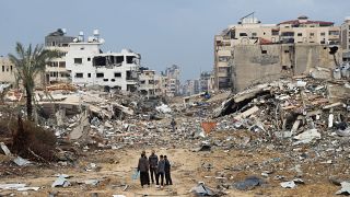 أبنية مدمرة نتيجة القصف الإسرائيلي على غزة