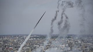 Un misil lanzado desde Gaza.