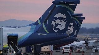 A kép illusztráció (az Alaska Airlines Boeingjei Siettle repterén) 