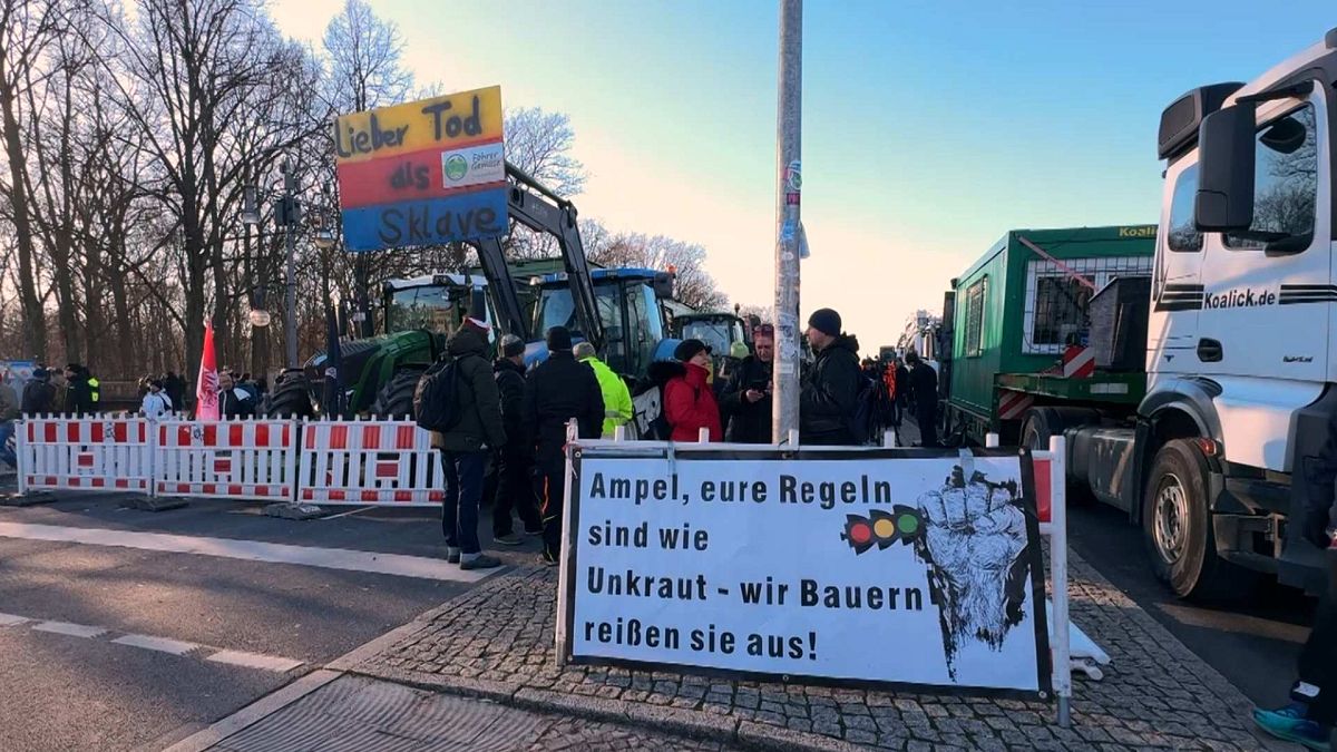 German Farmers Descend On Berlin With Tractors In Protest Against Plans ...