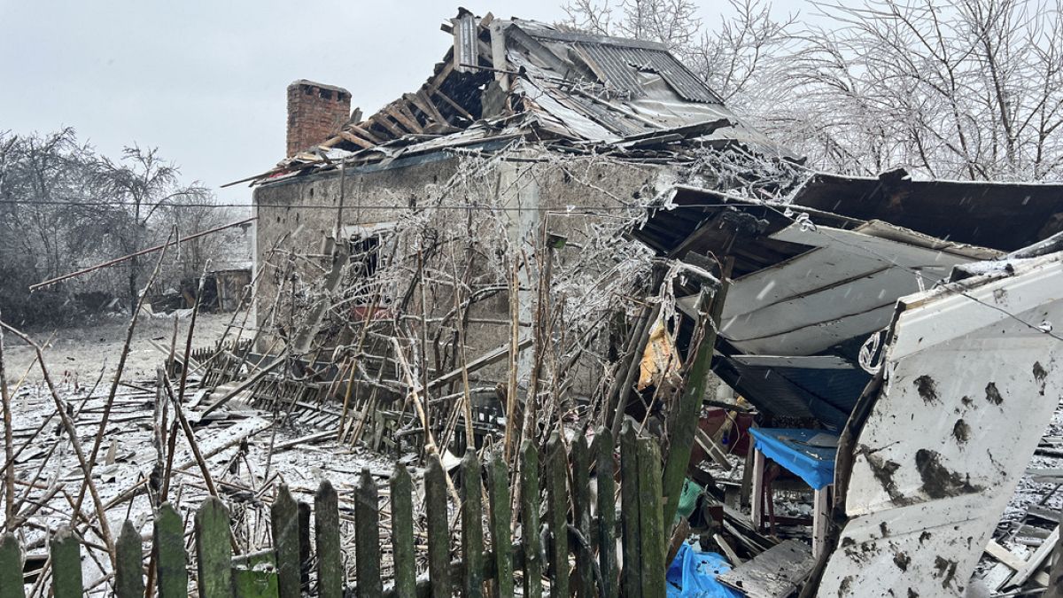 Una abitazione civile distrutta dopo un missile russo a in Novomoskovsk, vicino Kryvyi Rih