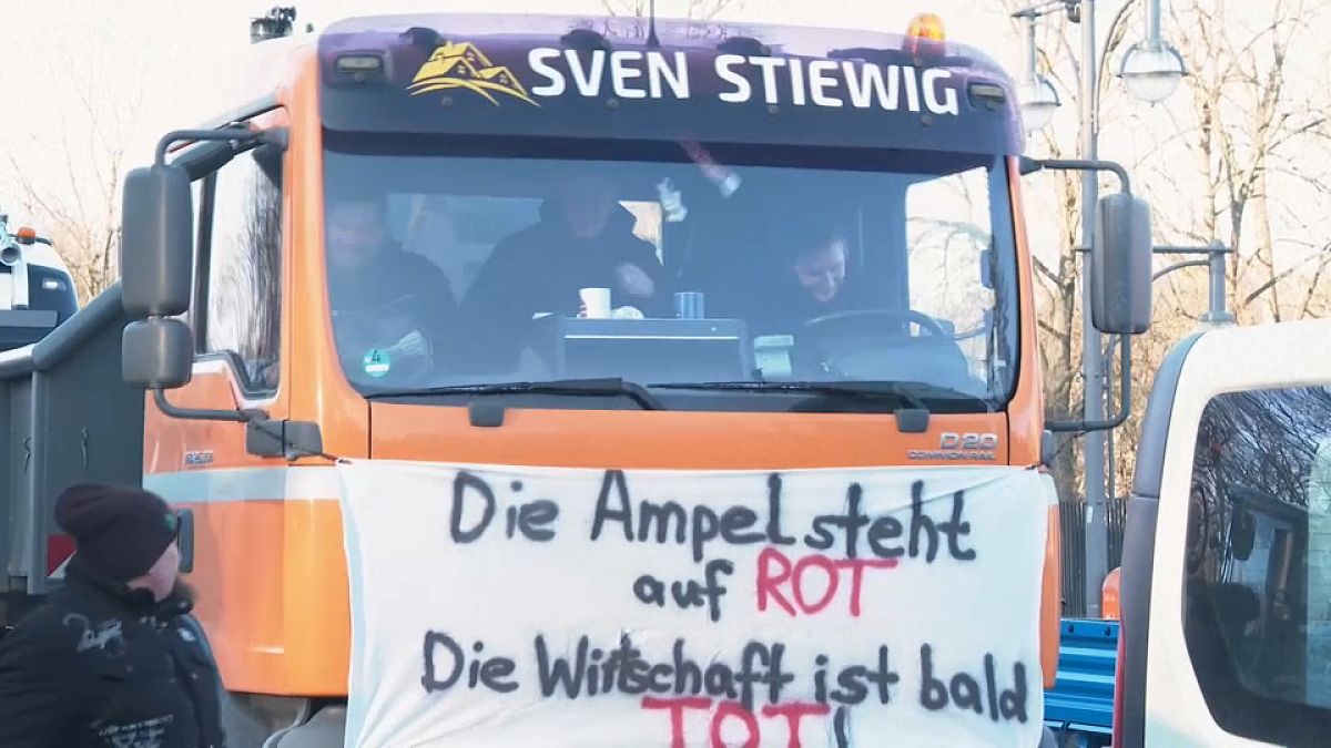 اضراب المزارعين في ألمانيا، الاثنين 8 كانون الثاني 2024.
