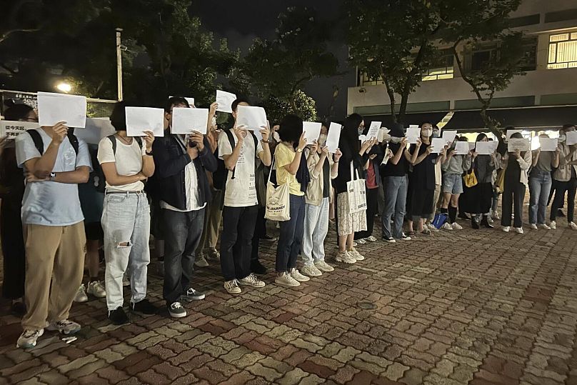 Cenzúra-ellenes demonstráció Hongkongban