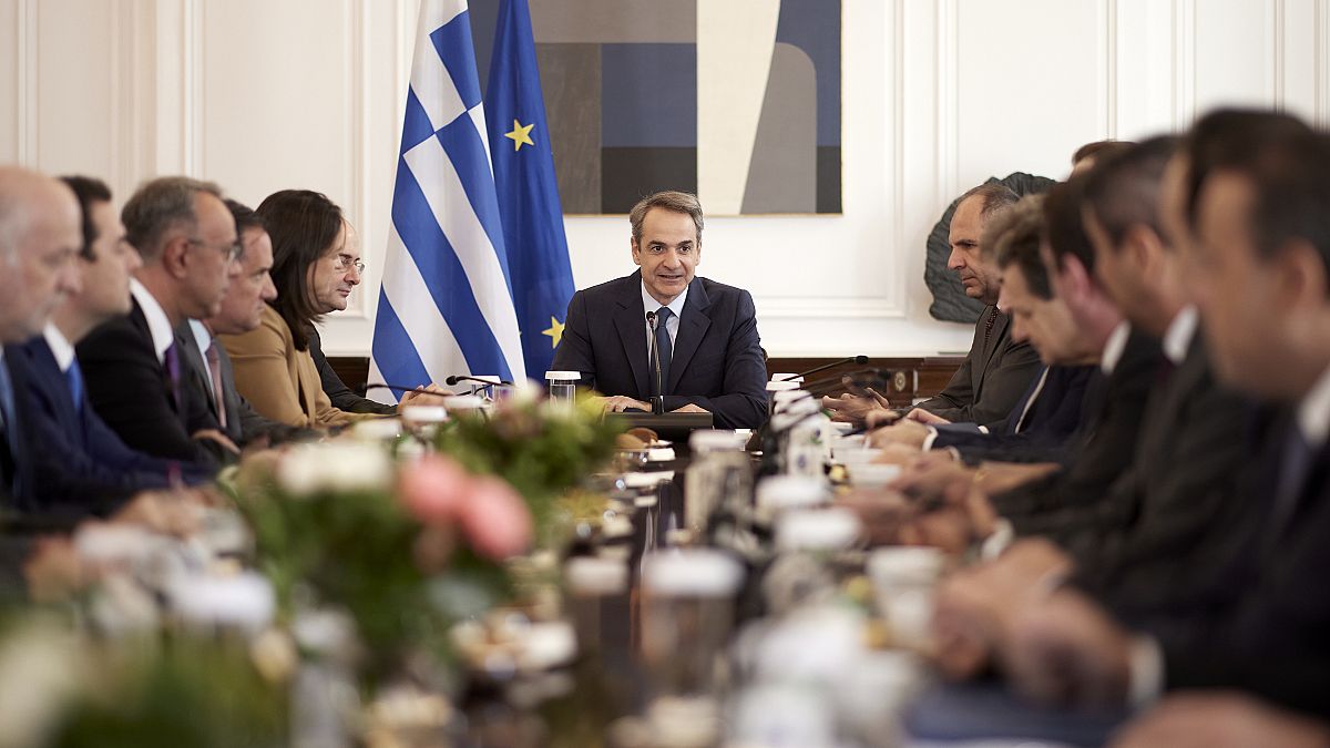Ο πρωθυπουργός Κυριάκος Μητσοτάκης μιλάει κατά τη διάρκεια της συνεδρίασης του υπουργικού συμβουλίου, στο Μέγαρο Μαξίμου