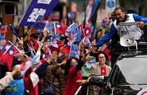 استقبال مردم از نامزد ملی‌گرای انتخابات در تایوان به تاریخ نهم ژانویه ۲۰۲۴