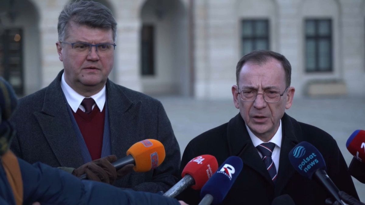 Zwei polnische Abgeordnete wurden im Präsidentenpalast in Warschau verhaftet. 