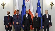 O πρώην υπουργός Εσωτερικών της Πολωνίας Μάριους Καμίνσκι με τον πρόεδρο Αντρέι Ντούντα
