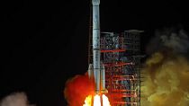 صورة من الأرشيف لإطلاق صاروخ صيني إلى الفضاء. 2018/12/08