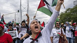 Des Palestiniens remercient l'Afrique du Sud pour la plainte contre Israël