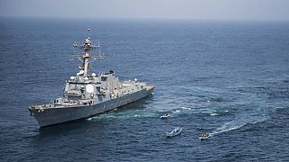 Aden Körfezi'ndeki ABD savaş gemisi (arşiv)