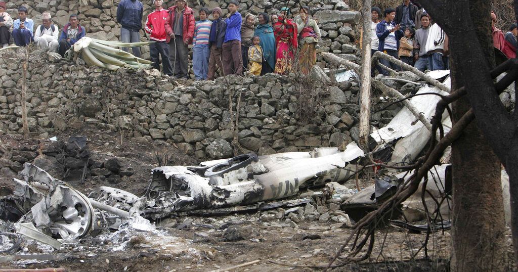 Somalia begins 'efforts to rescue' UN helicopter crew held by al-Shabab - Vimarsana News