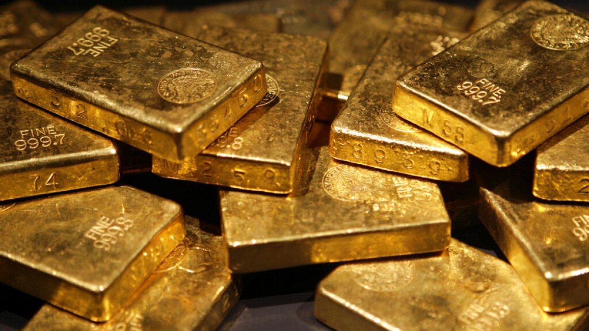 Цените на златото достигнаха рекордно високо ниво, тъй като пазарите