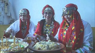 نسوة في أغادير يحتفلن برأس السنة الأمازيغية