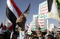 die USA haben weitere Angriffe gegen militante iranische Gruppen und die Huthis angekündigt. 