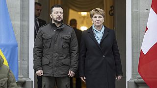 Президент Украины Владимир Зеленский и президент Швейцарии Виола Амхерд в Берне