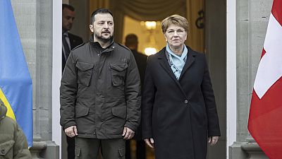 Il presidente ucraino Volodymyr Zelensky, e la presidente della Svizzera, Viola Amherd, a Berna (15 gennaio 2024)