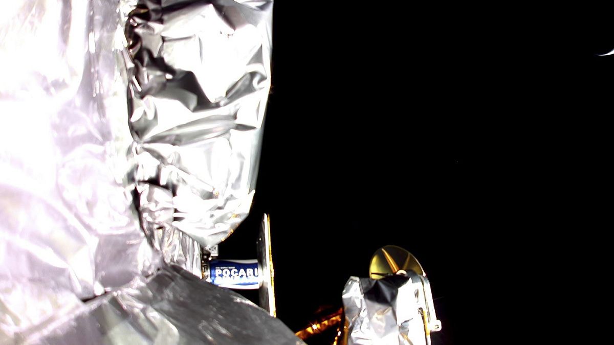 L'immagine di una telecamera montata, rilasciata da Astrobotic Technology, mostra una sezione dell'isolamento del lander Peregrine.