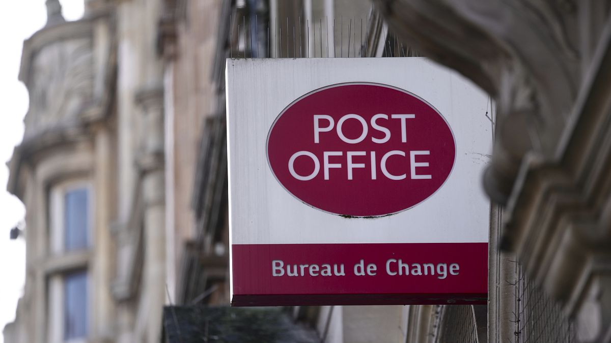Fujitsu apologises for its part in UK Post Office scandal thumbnail
