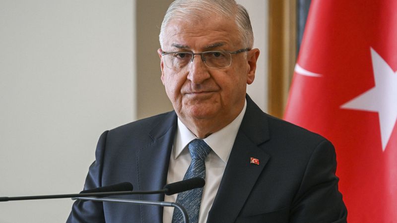 أنقرة تدعو لدمج "قسد" في الجيش السوري وتصف النهج الإسرائيلي بأنه مهدد للاستقرار 