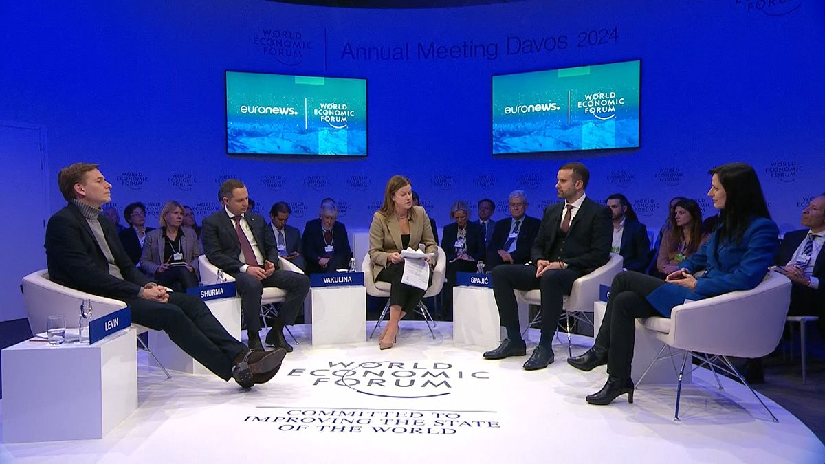 Debate Euronews em Davos: O alargamento é uma oportunidade económica?