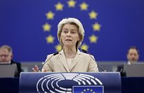 لقي رئيسة المفوضية الأوروبية أورسولا فون دير لاين خطابها في البرلمان الأوروبي- ستراسبورغ شرق فرنسا- 17 يناير 2024 