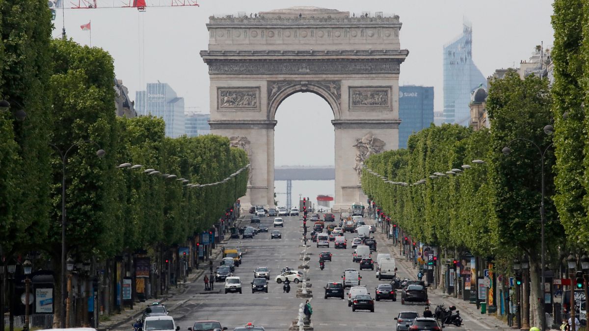 Париж ще поиска от жителите да гласуват на референдум за