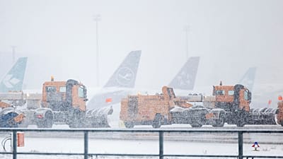 Video. Heavy snow and freezing rain disrupt transport in Northern ...