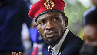 Ouganda : Bobi Wine en résidence surveillée avant une manifestation