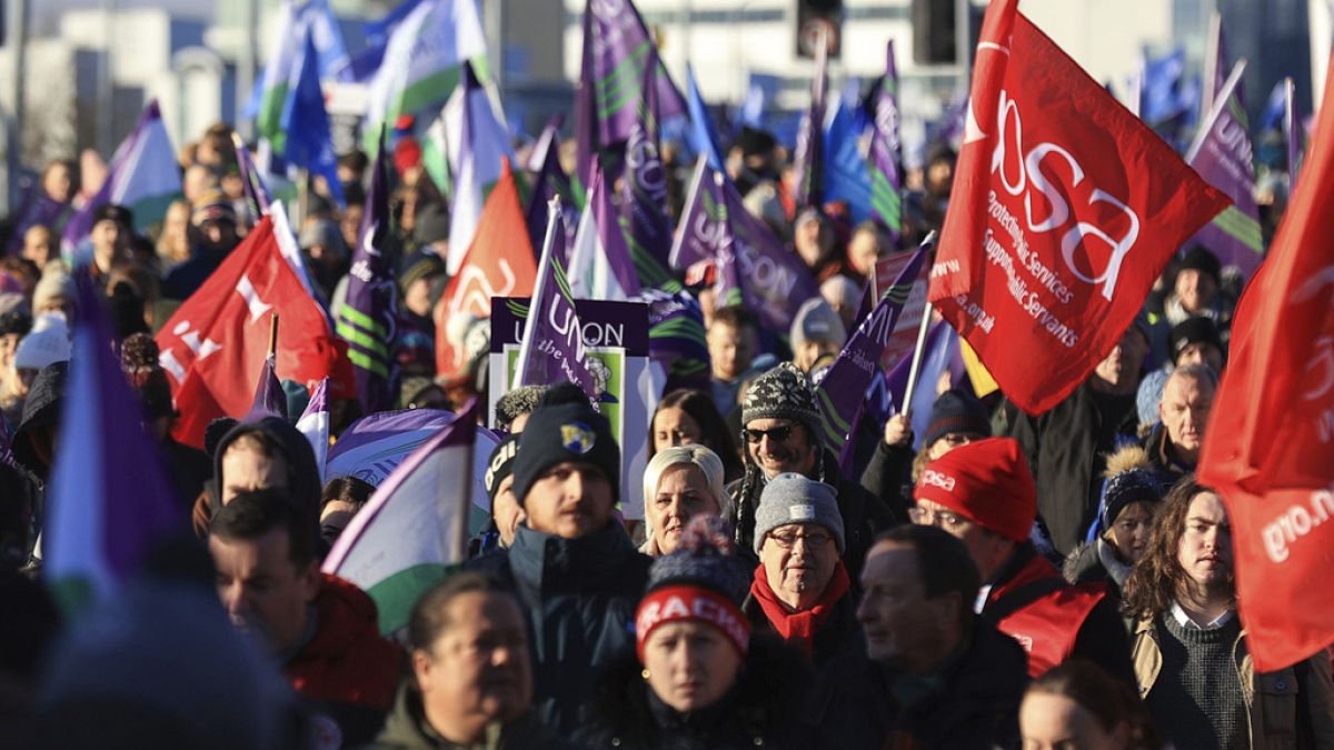 Il 18 gennaio migliaia di lavoratori del settore pubblico hanno scioperato 