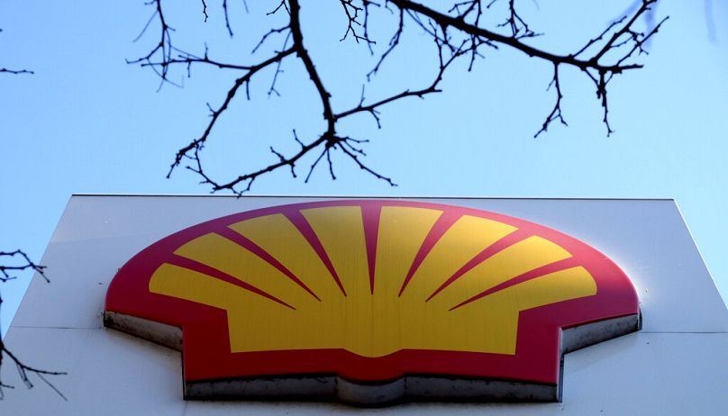A Shell logója egy londoni benzinkúton