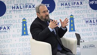 رئيس الوزراء الإسرائيلي السابق إيهود باراك يتحدث في منتدى هاليفاكس للأمن الدولي 2023 في هاليفاكس، كندا، 18 نوفمبر، 2023