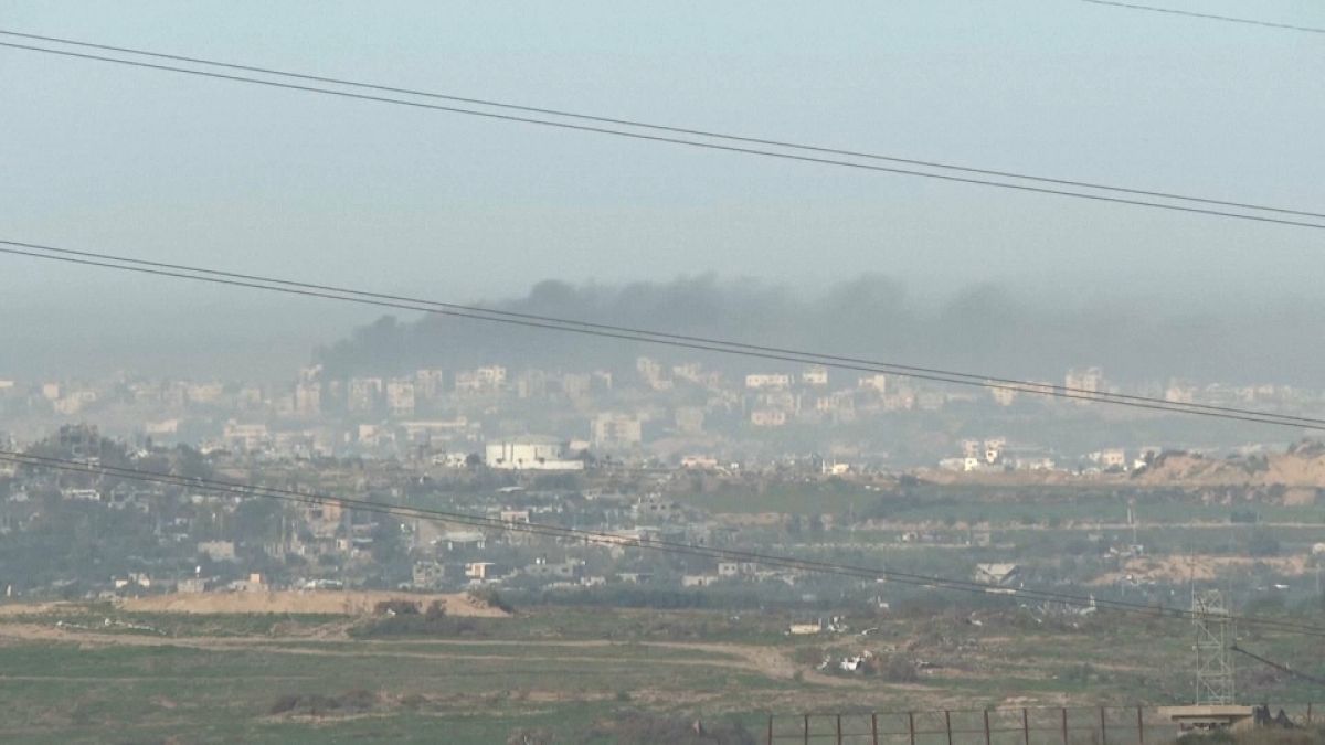 تصاعد دخان أسود في سماء غزة، 21 يونيو 2024