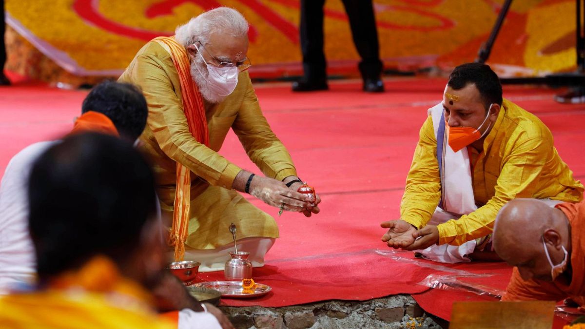 مراسم کلنگ‌زنی معبد رام توسط نارندرا مودی، نخست وزیر هند